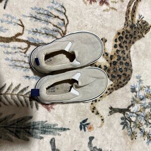GAP Light Tan Canvas Slip-Ons size 6